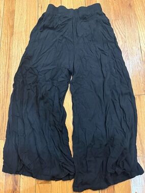 NaNa Black Textured Wide-Leg Pants